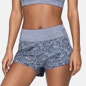 Outdoor Voices 2” Hudson Short